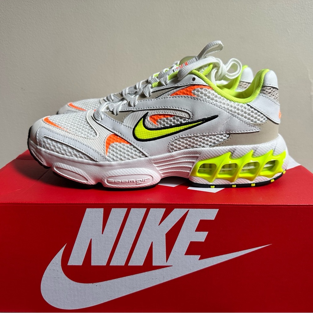 Women’s Nike zoom aire fire